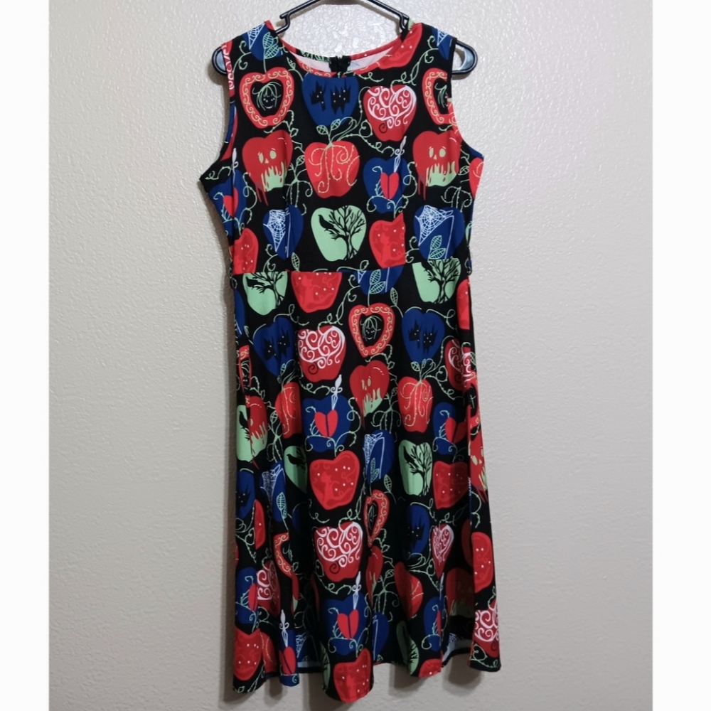Ruiyize Red Blue Spooky Apple Dress